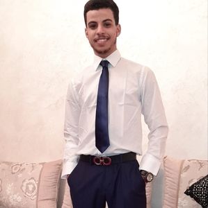 Meet your Posher, Youssef